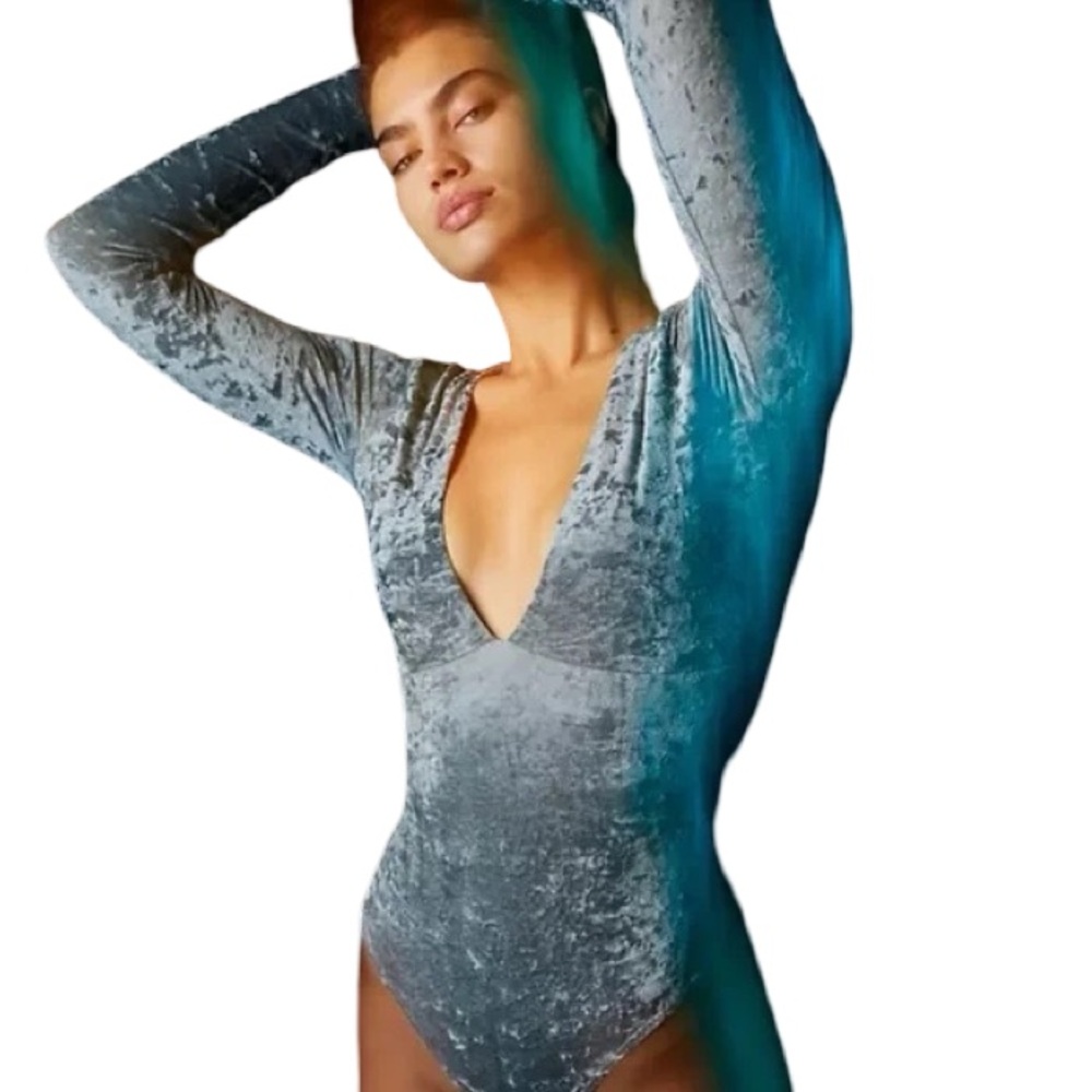 Plunge V-Neck Long Sleeve Velvet Bodysuit - Silver Gray